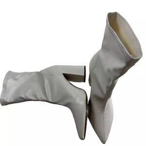 NastyGal White Pointed Toe 4” Heel Boots Socks Size 8.5 EU39